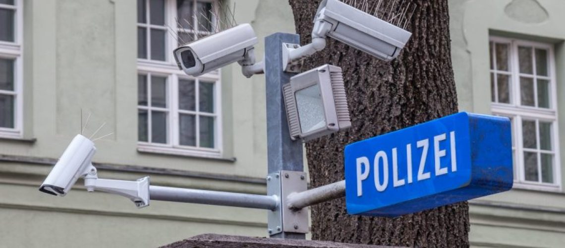 2023-02-16 - Tribunal Constitucional alemão derruba algoritmos preditivos para policiamento